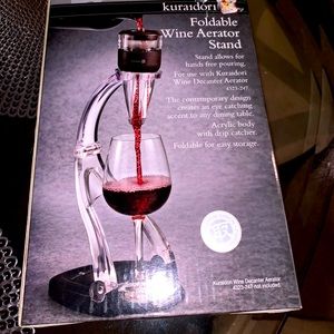 KURAIDORI - FOLDABLE WINE AERATOR  STAND